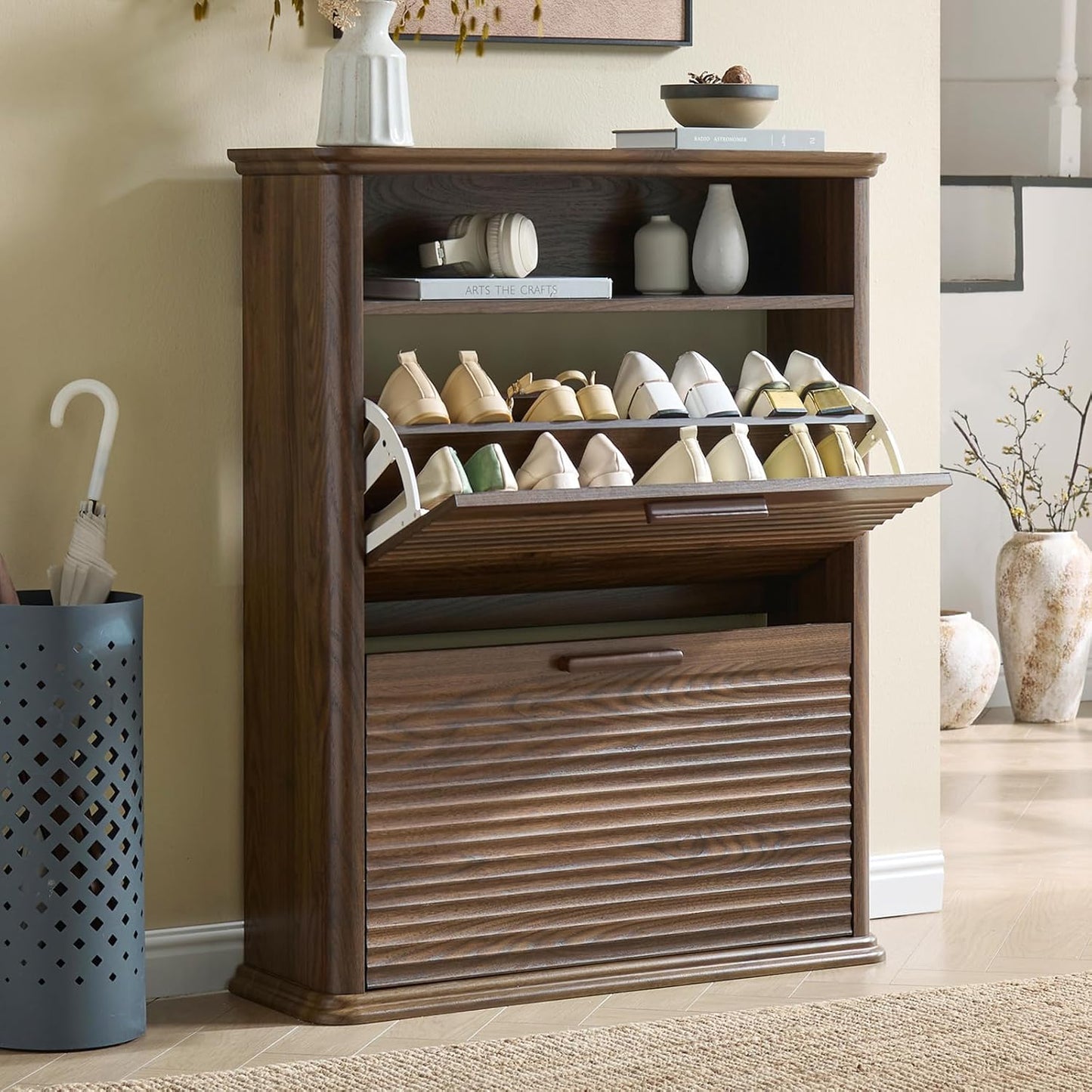 Okvnbjk Fluted Narrow Shoe Cabinet with 2 Flip Drawers, Modern Shoe Storage Cabinet with Open Storage & Curved Profile Design, Wood Shoes Rack for Entryway, Hallway, Foyer, Oak